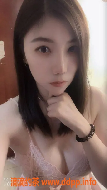 北京楼凤-亚运村小鹿，24岁165cm，32C高颜值享受仅需1K