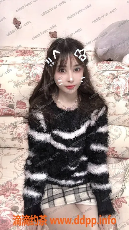 成都楼凤-武侯区乔儿，21岁163cm美女，800P直推