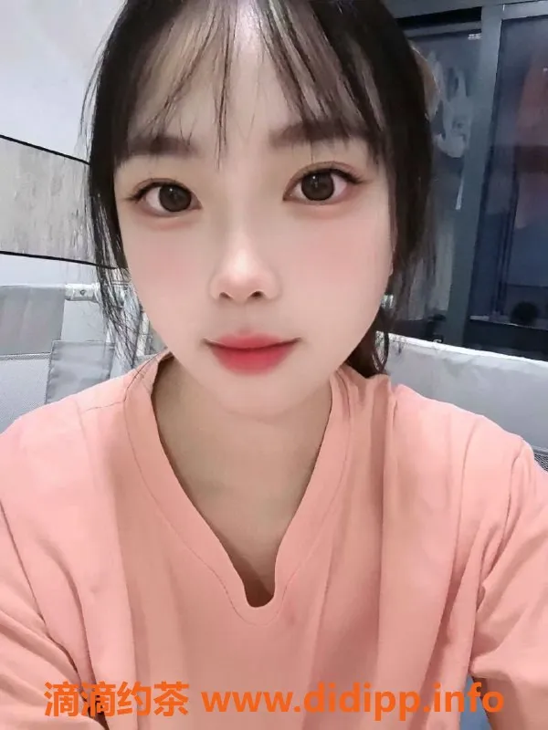 深圳楼凤资源信息,龙岗区布吉老师，500元私密服务体验！