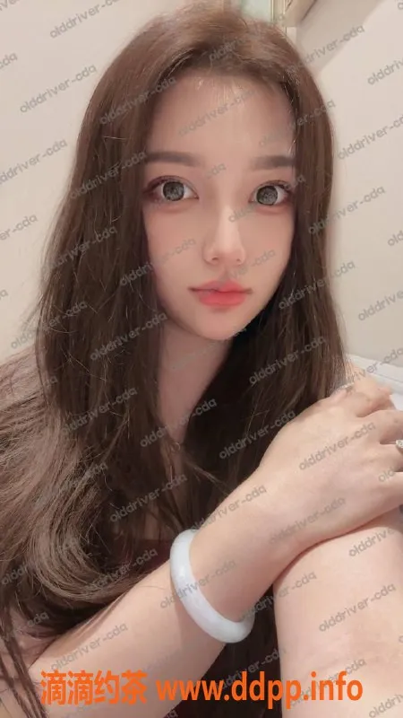 成都楼凤-武侯区草莓熊，165身高D罩杯，600p服务体验