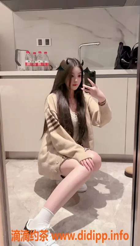 广州楼凤-瑶瑶，佛山桂城美美女，特色69式与鸳鸯浴