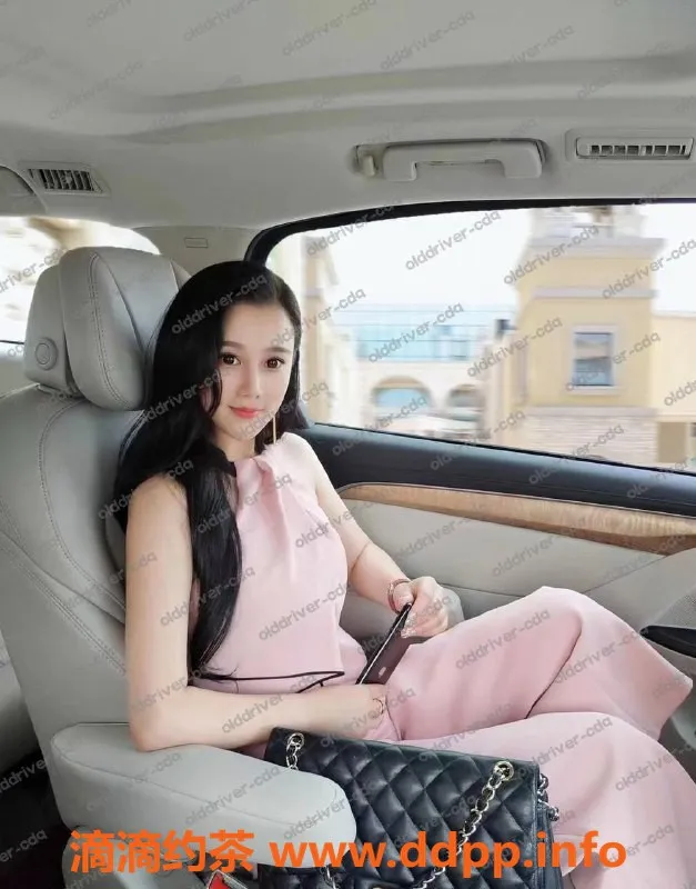 成都楼凤-锦江区宋祖儿，24岁C罩杯800p随叫随到！