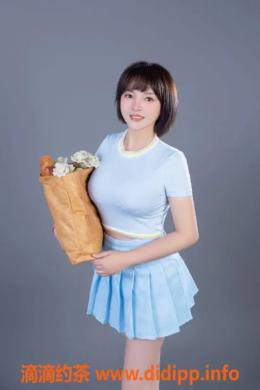 北京楼凤-北苑思语，26岁重庆妹子，阳光开朗