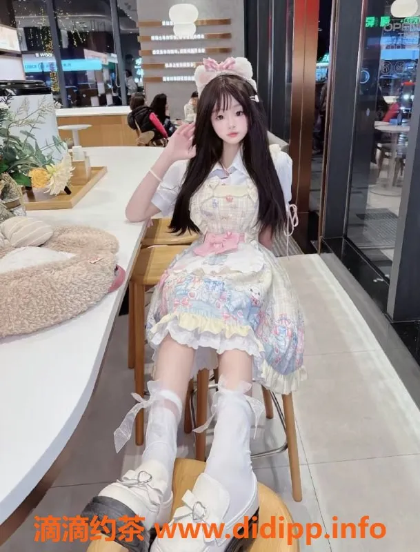 上海楼凤-闵行嫩妹洛菲，160身高C罩胸，1500起价