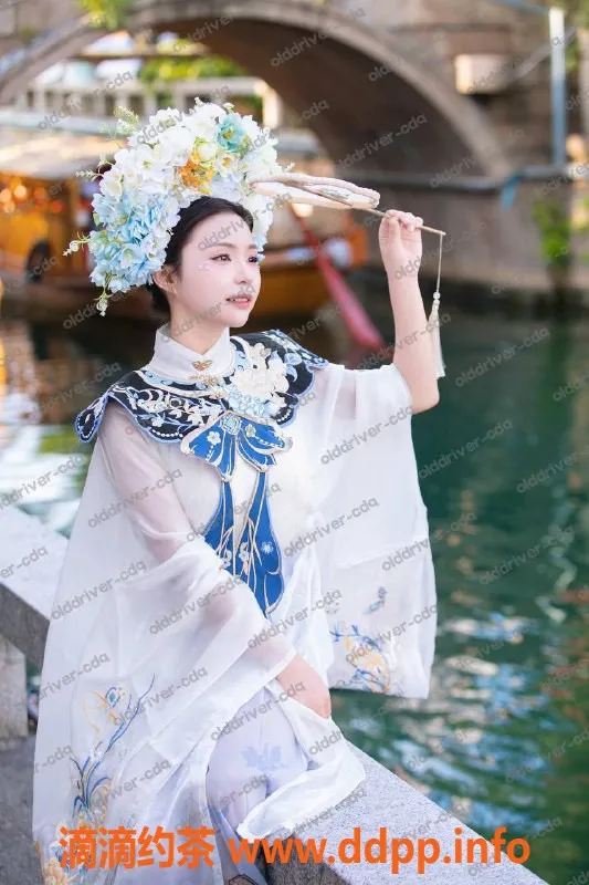 成都楼凤-武侯区莹宝 163cm 88斤 C罩杯 700p