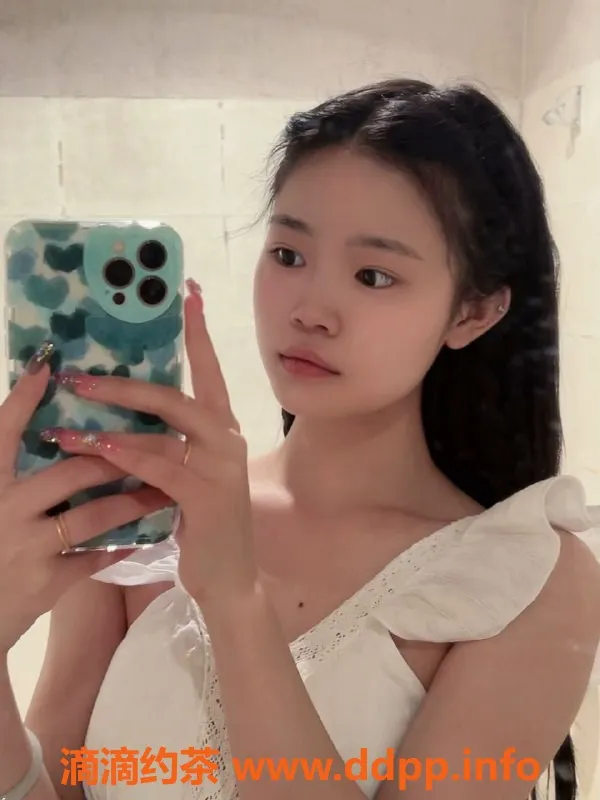 成都楼凤资源信息,成都嫩妹小米，20岁，153cm，600元一次