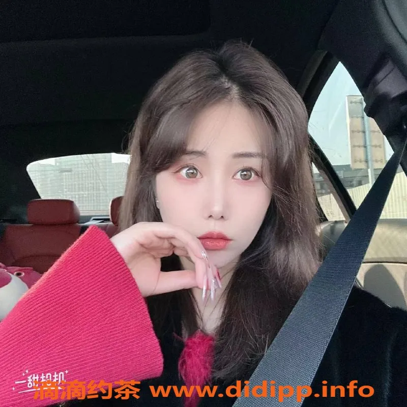 北京楼凤-十里堡C位超模，妖艳高挑，陪浴热情服务