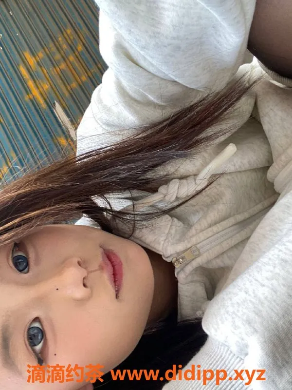 广州楼凤-花都嫩妹慧慧，700元视频验证服务