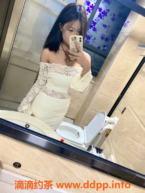 广州楼凤-花都嫩妹慧慧，700元视频验证服务