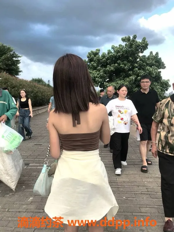 广州楼凤-天河优米，700元嫩妹服务体验