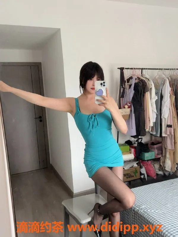 成都楼凤-高新区曼曼，166身高、95体重，600p等待你来体验