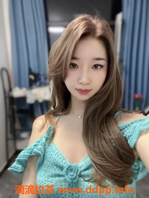 北京楼凤-朝阳大悦城20岁甜美学妹，蜜桃翘臀超诱人