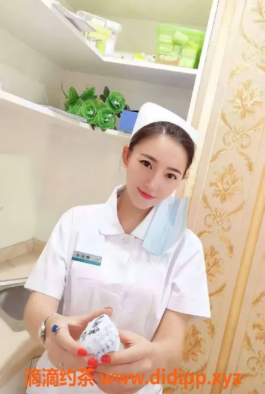 北京楼凤资源信息,北京草房夹心糖，24岁身材火辣