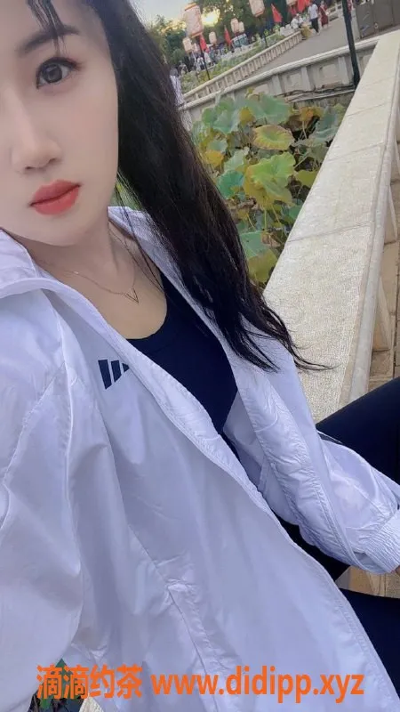 成都楼凤-锦江区雪儿，身高165，服务丰富，500p