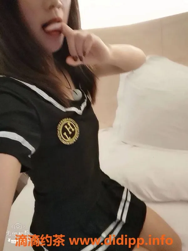 成都楼凤-锦江区小叶子，27岁身高150，服务多样仅需500p