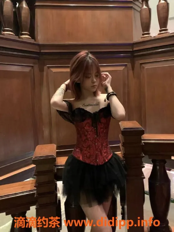 广州楼凤-天河区优质伴游佳佳，茶费700元