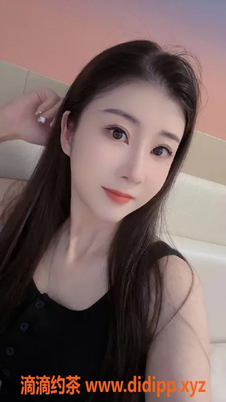 成都楼凤-成华区子衿，166cm C罩杯，700p等你体验