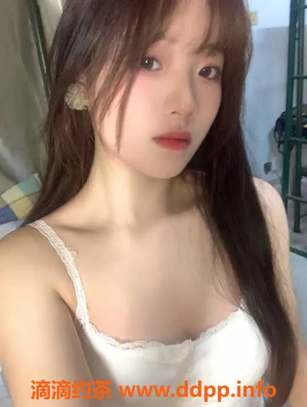 深圳楼凤-光明初晴，22岁165cm 36C靓妹服务