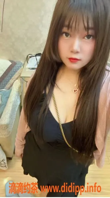 深圳楼凤资源信息,罗湖小莲，25岁，胸围36G，服务好只需700元