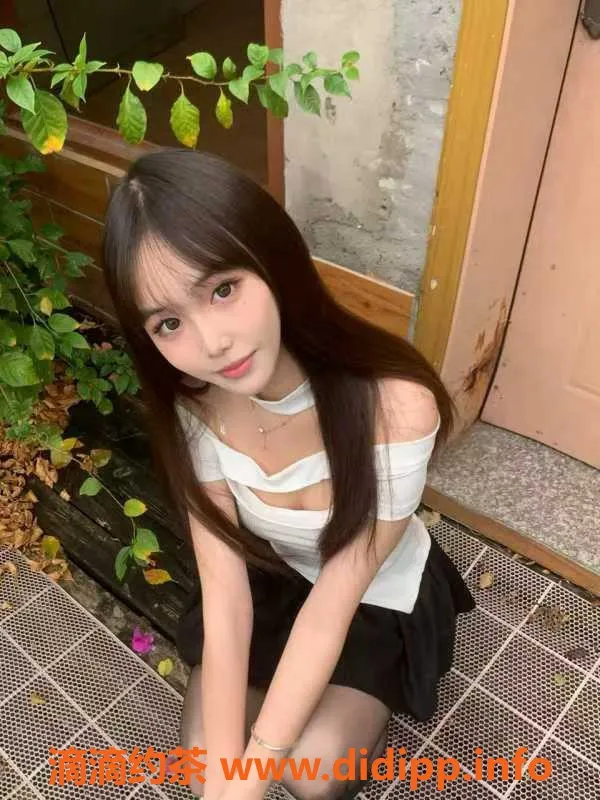 深圳上门服务-南山风骚妹妹琪琪，23岁全套800元服务