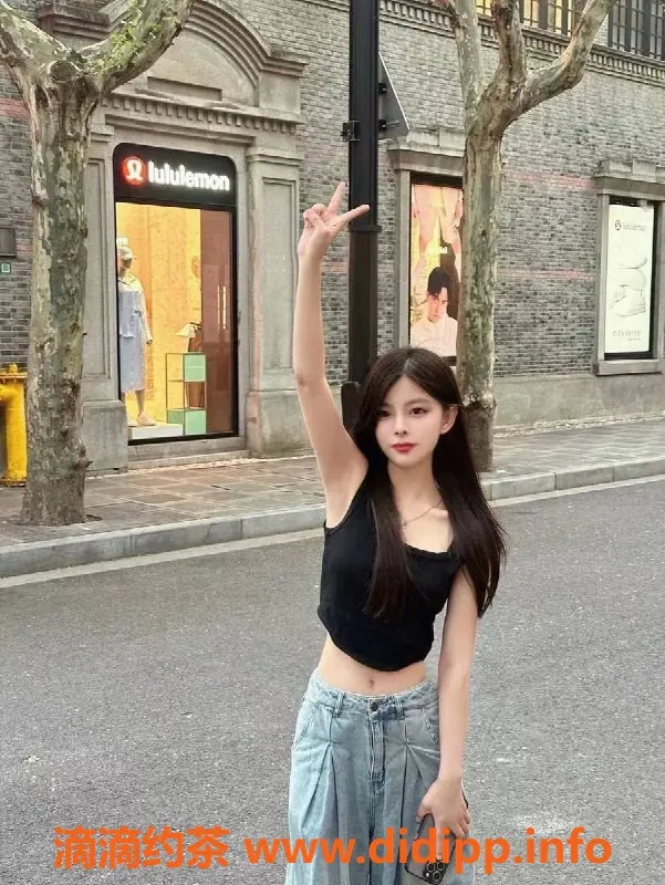 上海楼凤资源信息,小乖：浦东甜心，163cm44kg，900元起