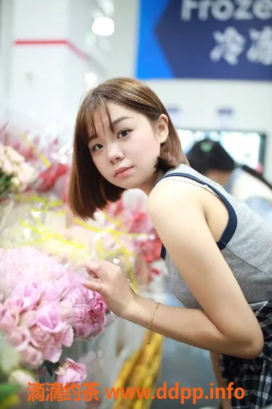 长沙上门服务-【妹子花名】：#sm婉儿
【所在位置