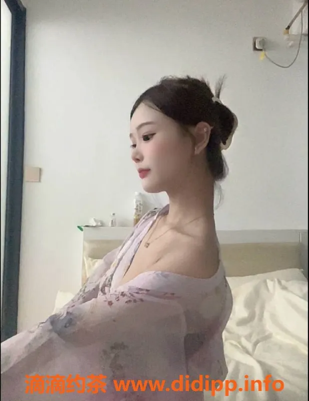 深圳楼凤-小优|深圳宝安|899元舌吻及激情服务