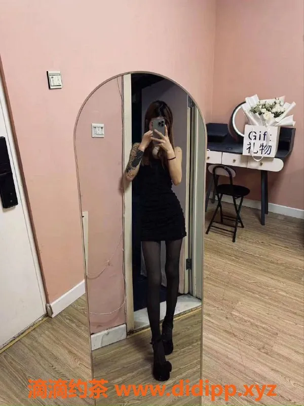 北京楼凤-北京百子湾新月，69包时上门服务