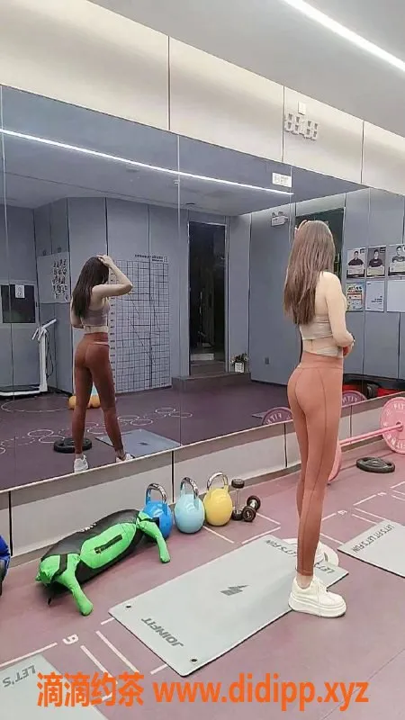 北京楼凤-双井苏小丽，173cm C罩杯，茶费8体验！