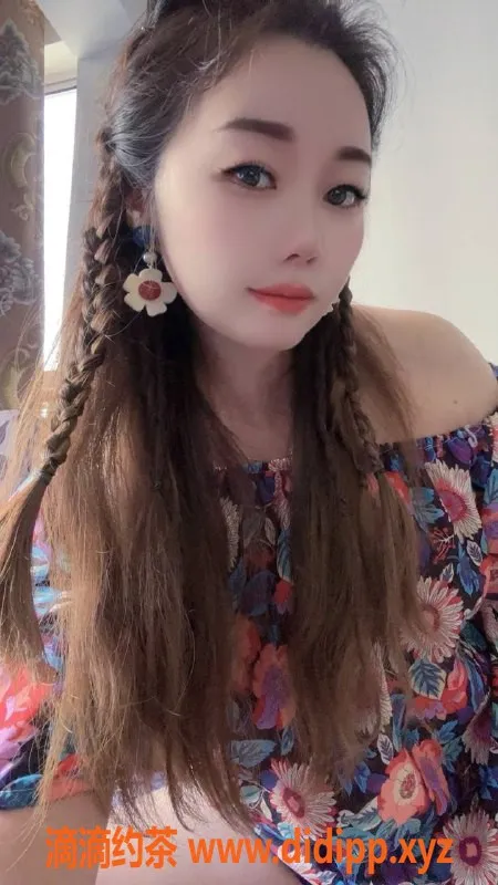 北京楼凤-丰台新鲜浪妹，腿长胸大6张起