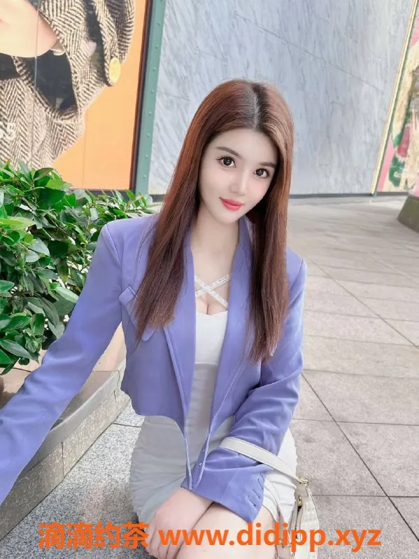 杭州spa会所-萧山贝儿97年大胸女友感，身高170cm，54kg