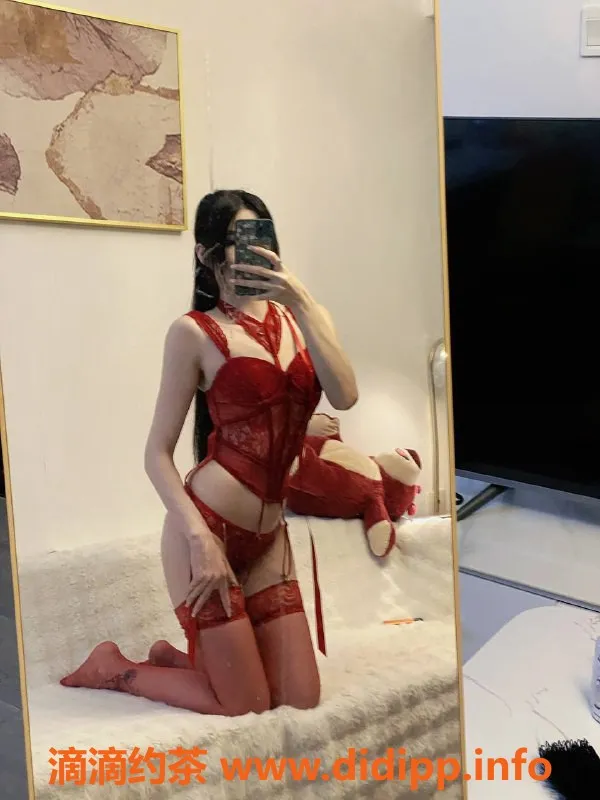 广州楼凤-广州天河微微：1000元口爆、鸳鸯浴服务