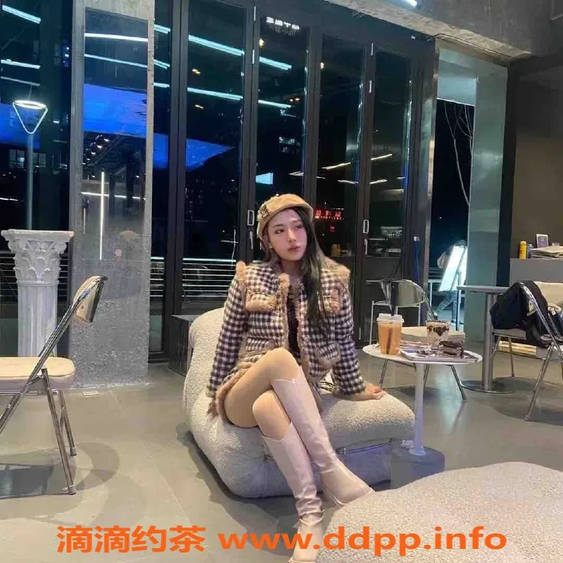 上海楼凤-闵行御姐林月，22岁大胸魅力四射