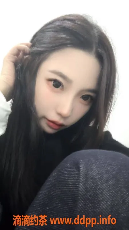 广州楼凤-广州天河小豆芽，800元口爆体验！