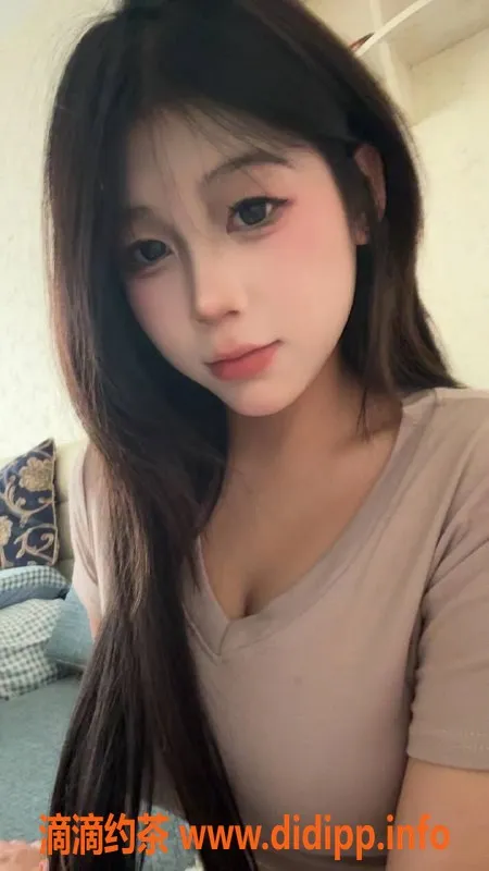 杭州楼凤-上城嫩妹雪雪，D胸巨乳，性价比高