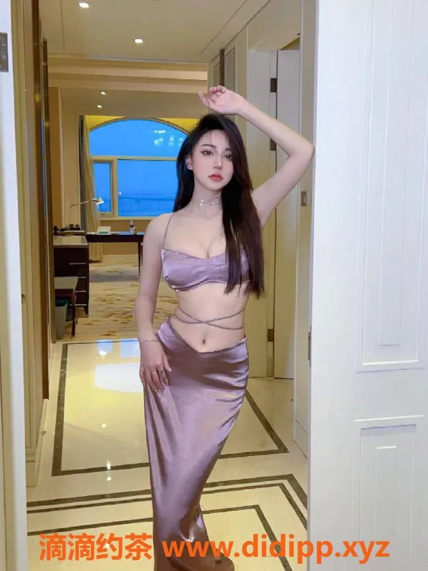 杭州楼凤-杭州上城区小啊柒 90斤 性感甜美陪浴体验