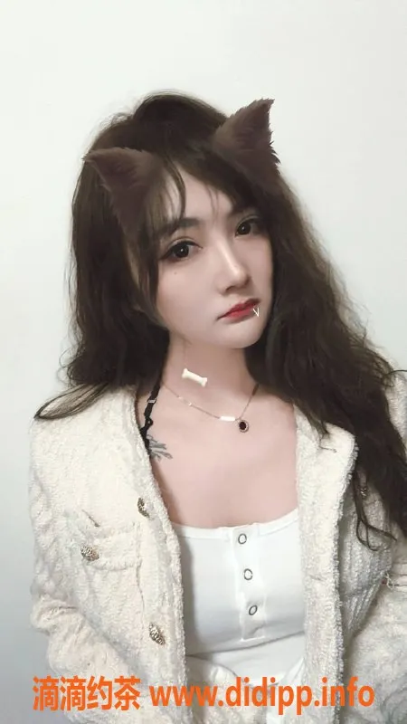 北京楼凤-北京天通苑丽丽，24岁160cm，茶费8