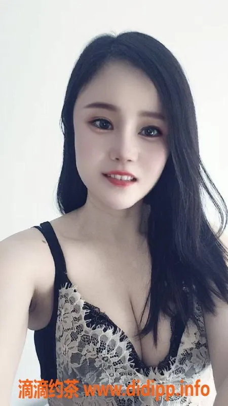 杭州楼凤-余杭区琦琦，28岁大胸美女，400起畅玩无压力