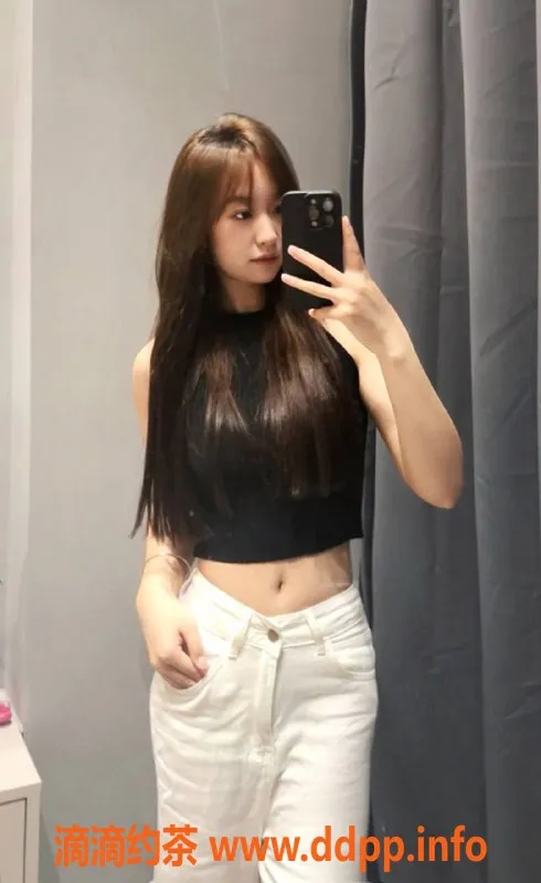 深圳楼凤资源信息,龙华糖糖，998元舌吻、陪浴、啪啪热选