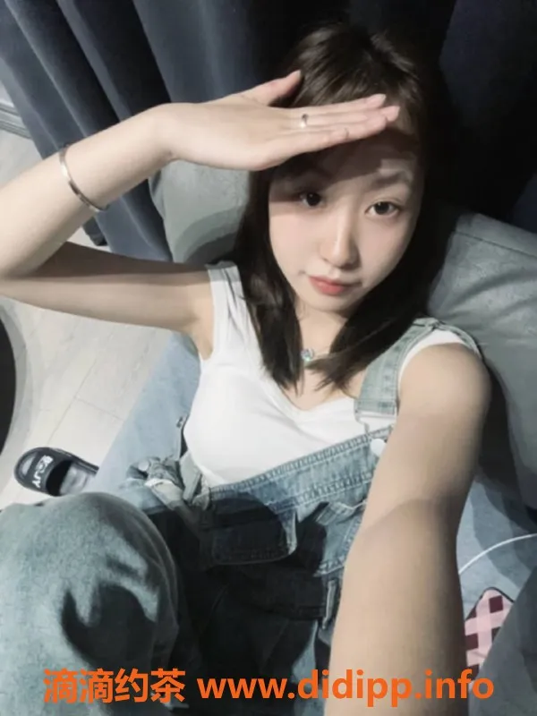 深圳楼凤-龙华糖糖，998元舌吻、陪浴、啪啪热选