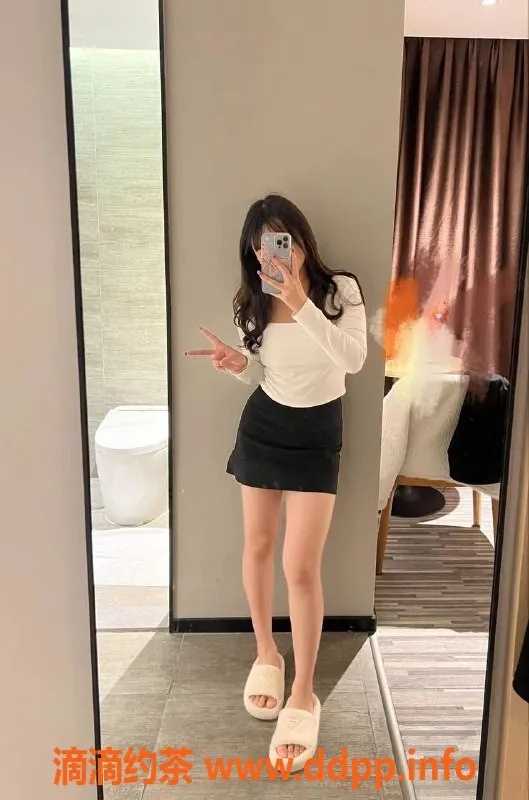 广州楼凤-海珠潇潇，700元嫩妹恭候品尝