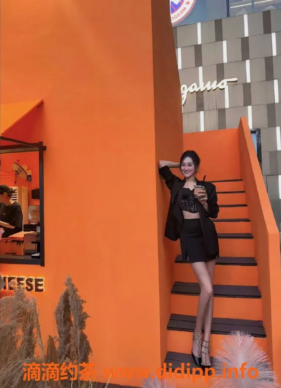 上海楼凤-浦东伊莲娜175cm E杯，3000P超值体验