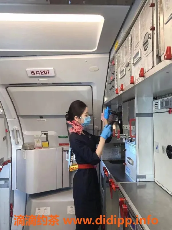 深圳楼凤资源信息,深圳福田东航薇薇，176高、49轻，性感大胸