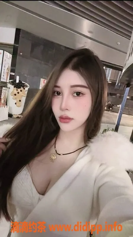 深圳楼凤-龙华大茜茜，价位P800，身材火爆！