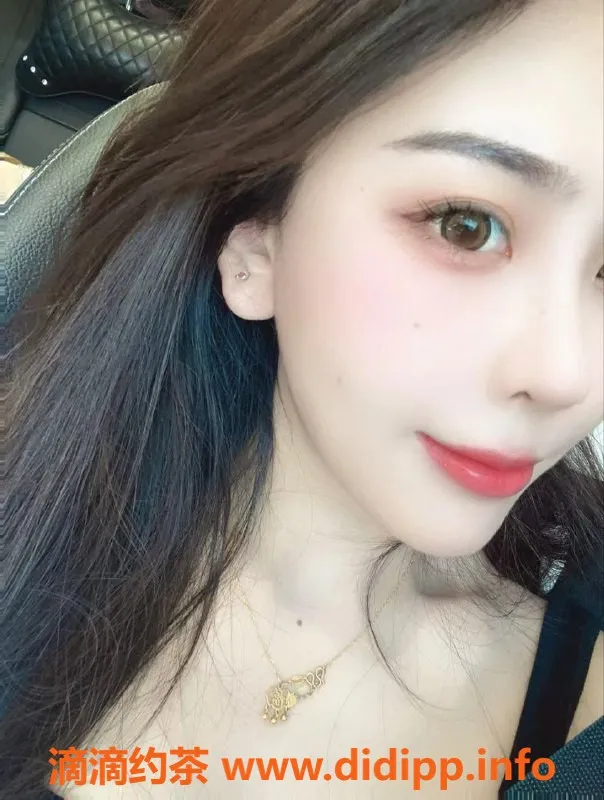 深圳楼凤-深圳南山丹尼，25岁高挑美女，1500起