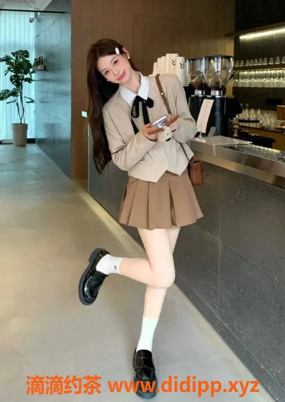 深圳楼凤资源信息,南山米朵朵，性感舌吻与鸳鸯浴体验