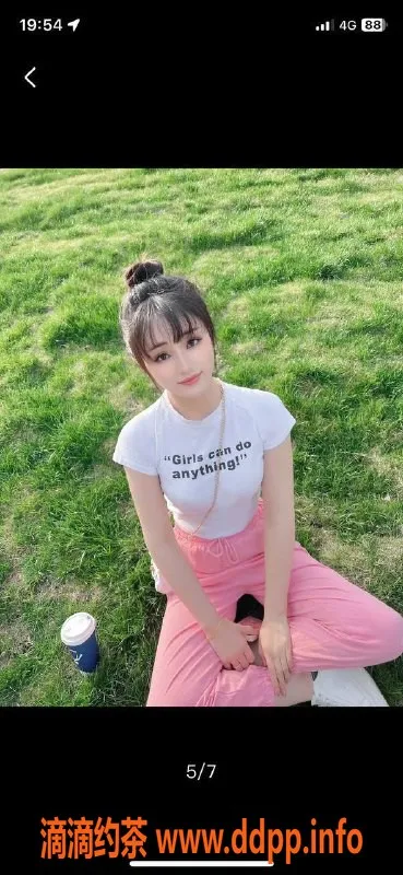 长沙楼凤资源信息,雨花区嫩妹诗诗，身高163，价格7p