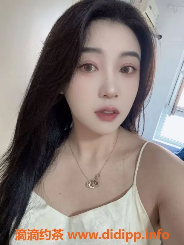 北京楼凤-北京立水桥琪琪，175cm高，22岁，茶费只需1K