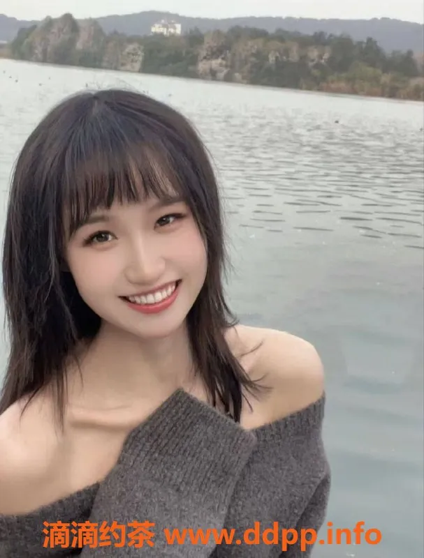 北京楼凤资源信息,北京三元桥官官，158身高92斤，茶费1K