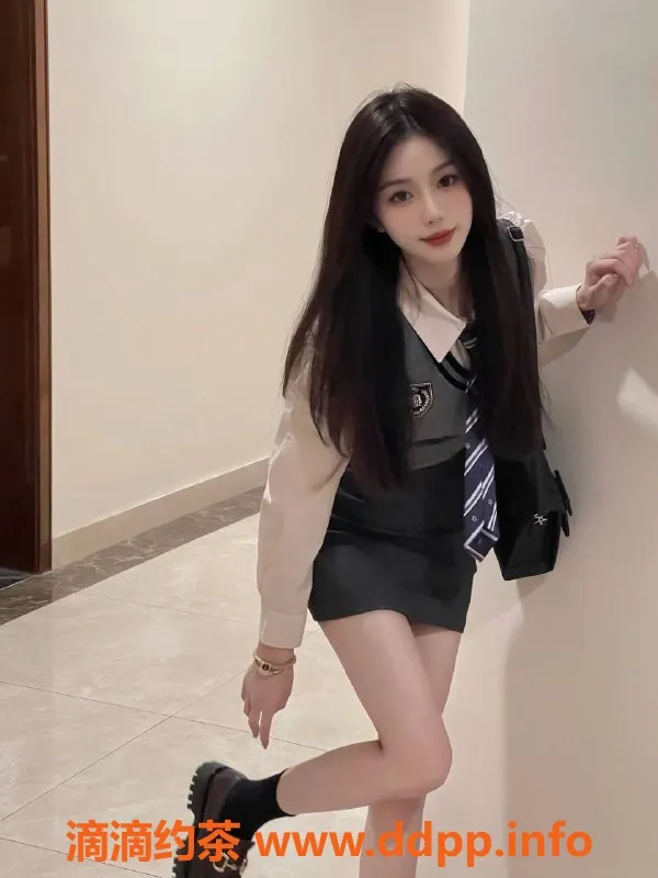 深圳楼凤资源信息,南山一菲，口爆服务1200元，激情无限！